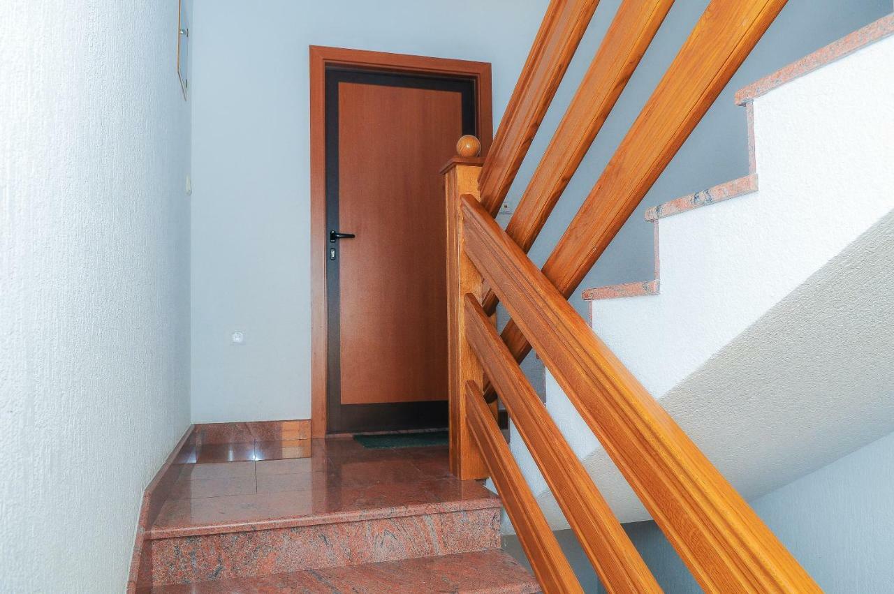 Apartment Neva Σπλιτ Εξωτερικό φωτογραφία