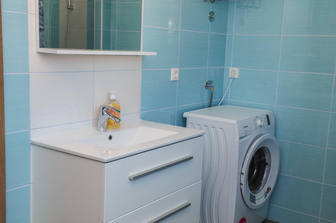 Apartment Neva Σπλιτ Εξωτερικό φωτογραφία