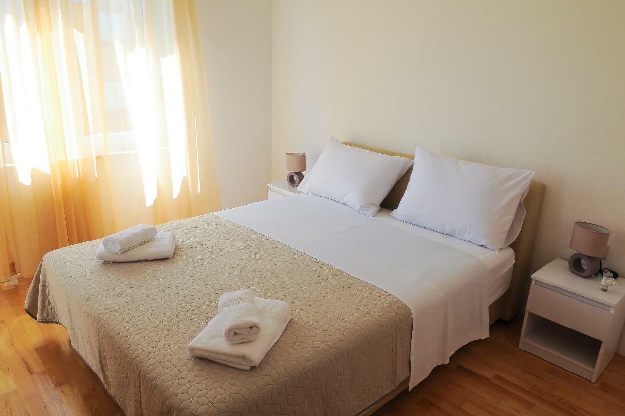 Apartment Neva Σπλιτ Εξωτερικό φωτογραφία