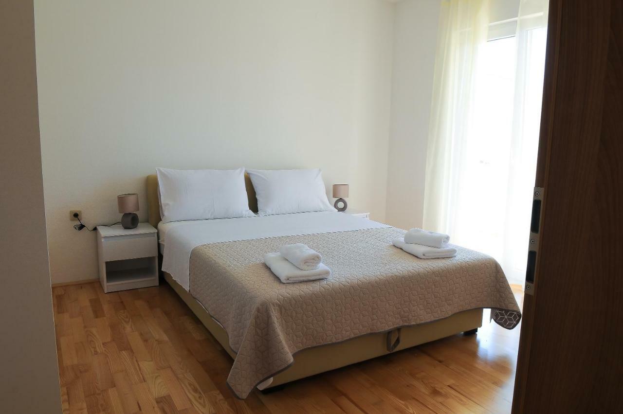 Apartment Neva Σπλιτ Εξωτερικό φωτογραφία