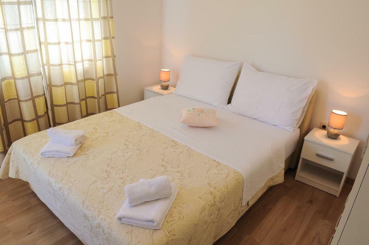 Apartment Neva Σπλιτ Εξωτερικό φωτογραφία