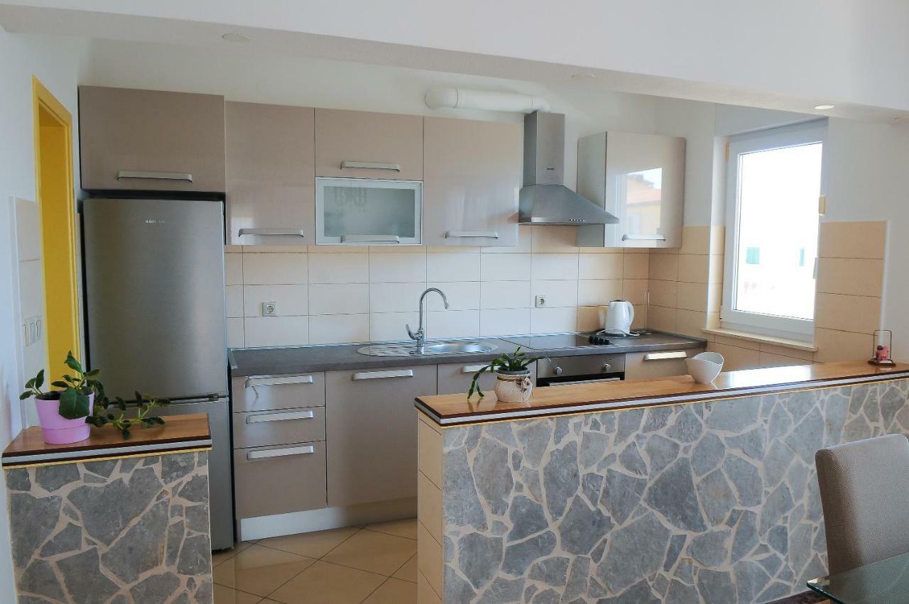 Apartment Neva Σπλιτ Εξωτερικό φωτογραφία